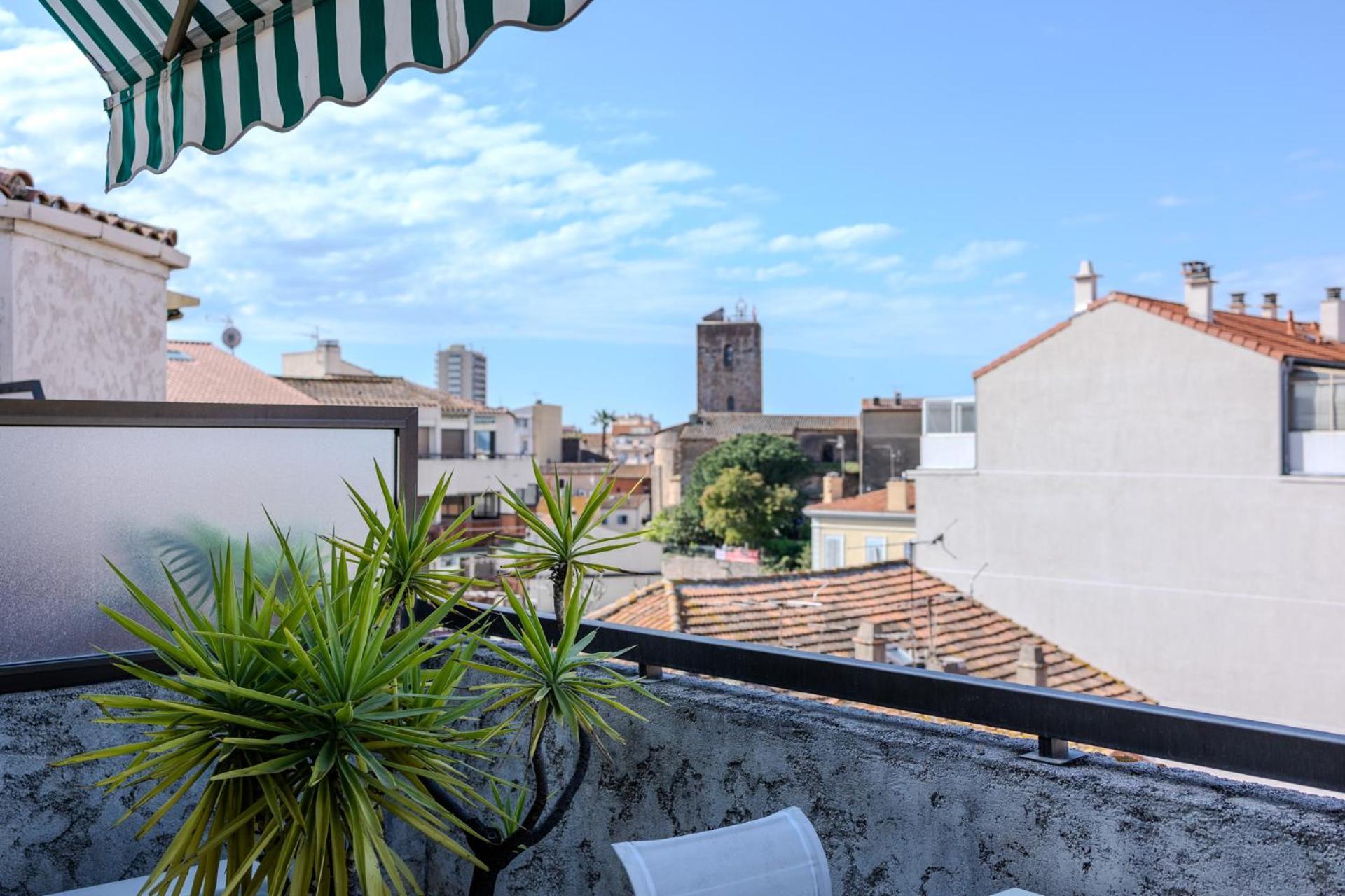 Appartement Globetrotter Saint-Raphael  Exterior photo